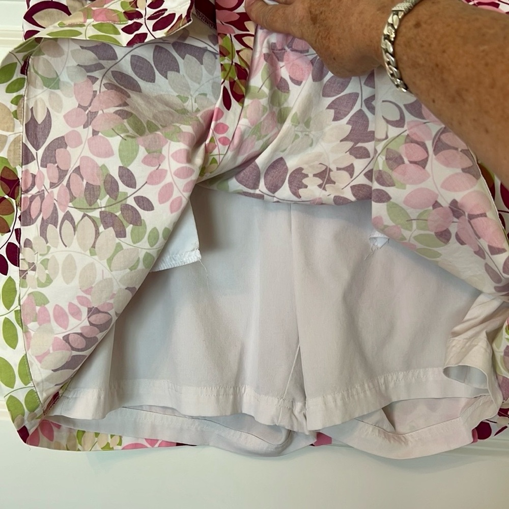 Liz Golf Floral A-Line Skort - Pink, Green, and White - Picture 4 of 6